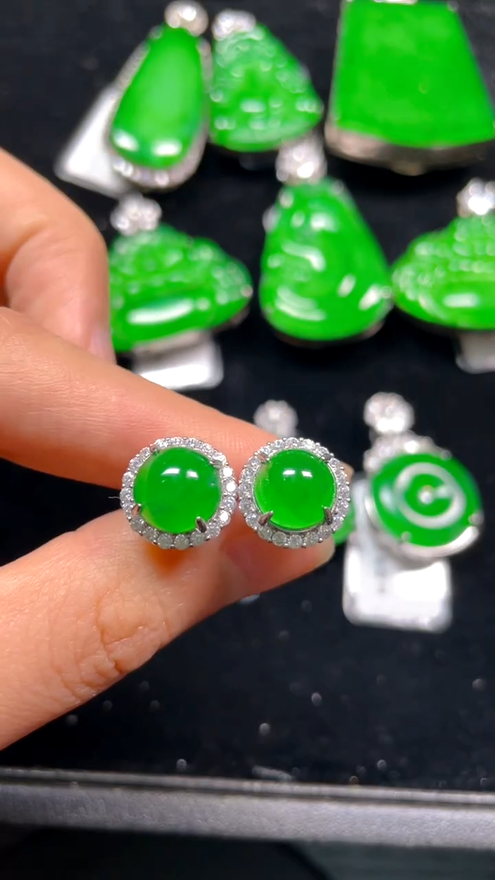 【闪购商品】翡翠颈饰银S925镶嵌耳饰