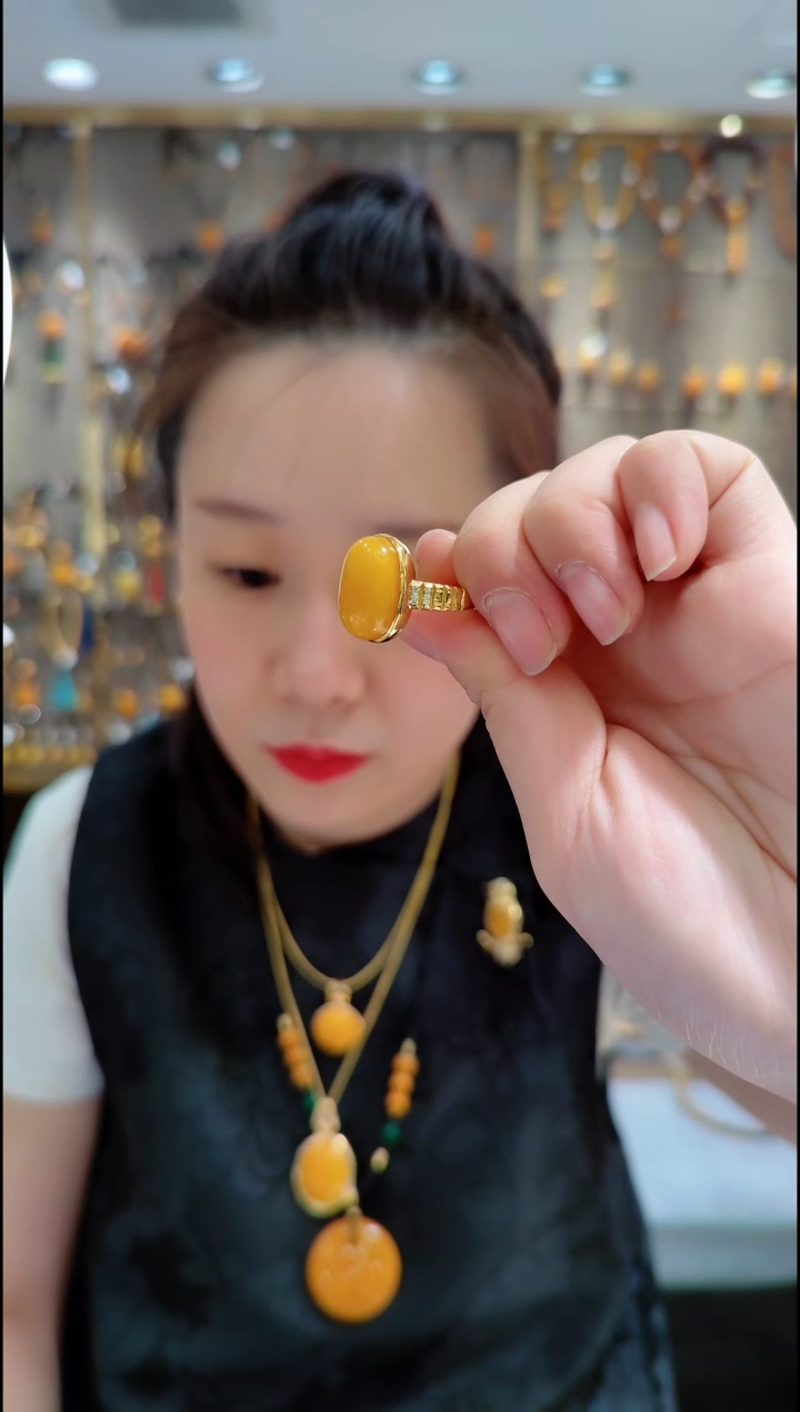 蜜蜡银S925镀金镶嵌珠宝奇石﹣A267蜜蜡戒指