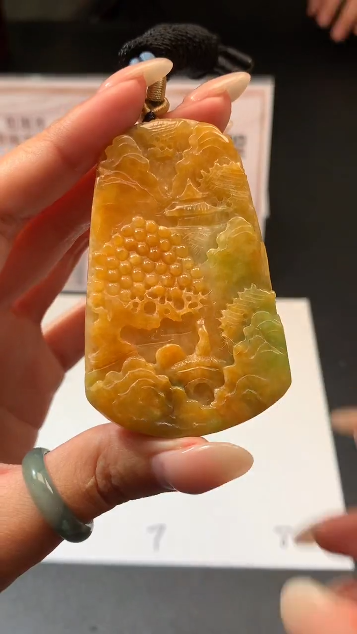 【闪购商品】定制翡翠未镶嵌不退不换CMH1件-A