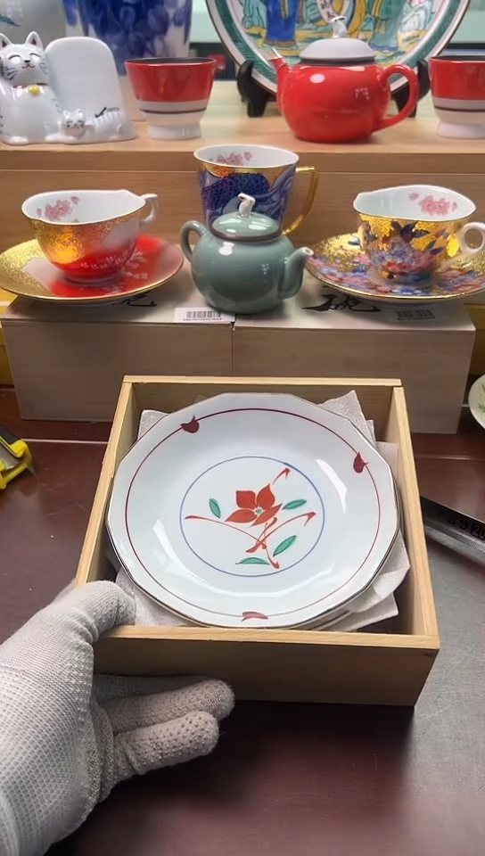 【闪购商品】5只中古回流瓷器好， 谨慎参拍