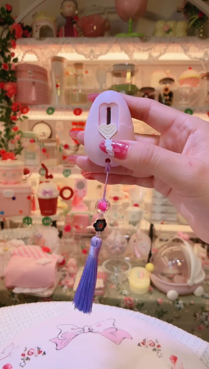 开播福利，仅剩一件！爱心美工刀