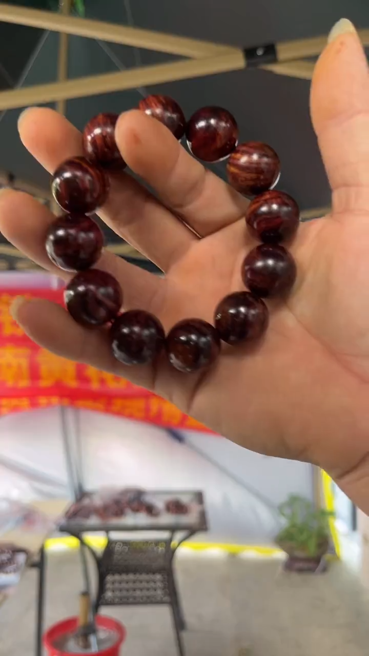 黄花梨/降香黄檀中*海南黄花梨2.0  手串  （388  ）