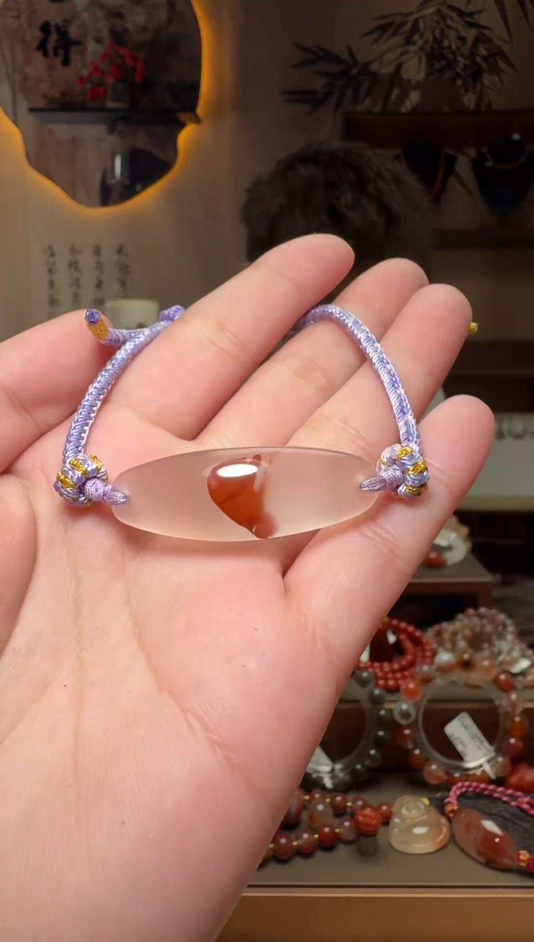 未镶嵌原矿无优化无注胶手牌南红玛瑙一个