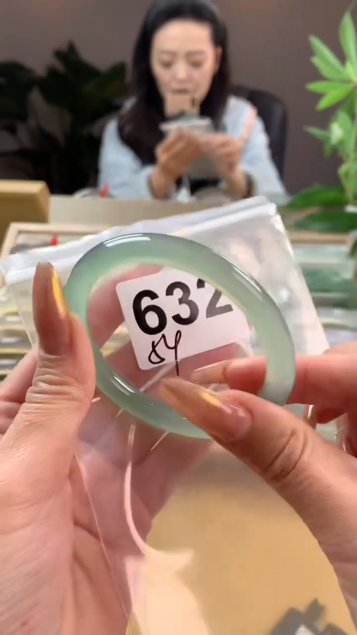 【闪购商品】玛瑙/玉髓手镯未镶嵌632
