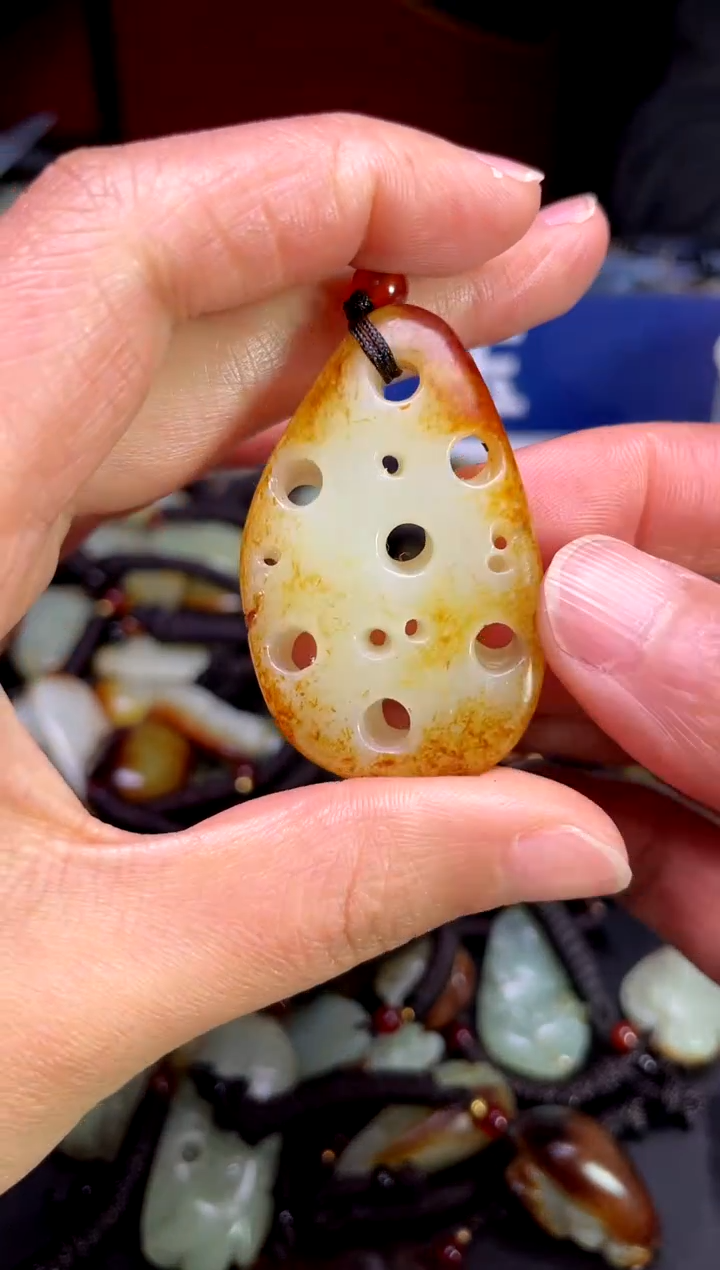 【闪购商品】和田玉颈饰未镶嵌3