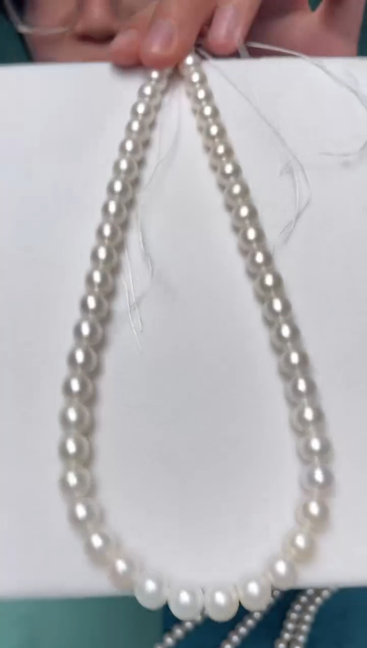 【闪购商品】淡水珍珠颈饰银S925镶嵌9-10绸缎光