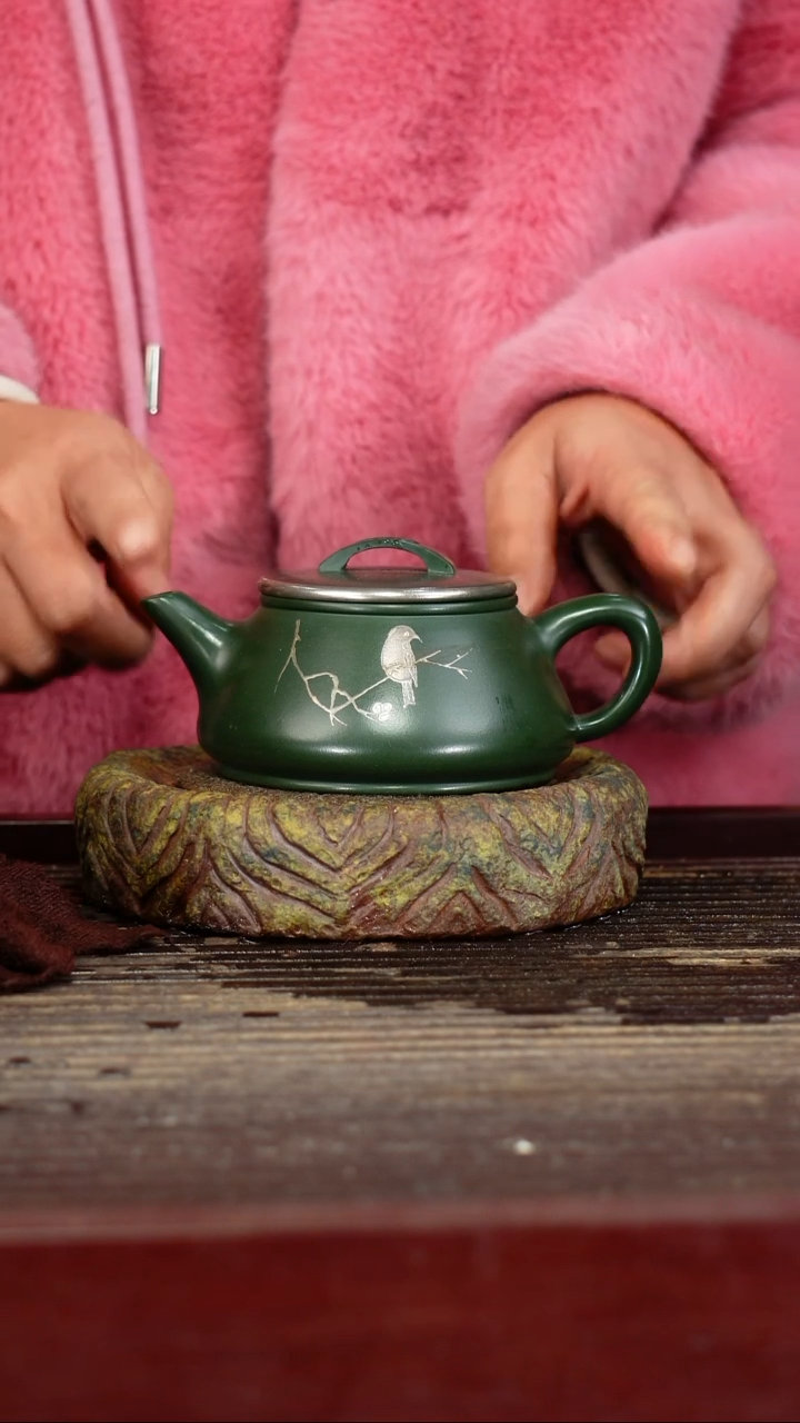 宜兴原矿紫砂壶茶壶宜兴原矿紫砂壶茶壶200C