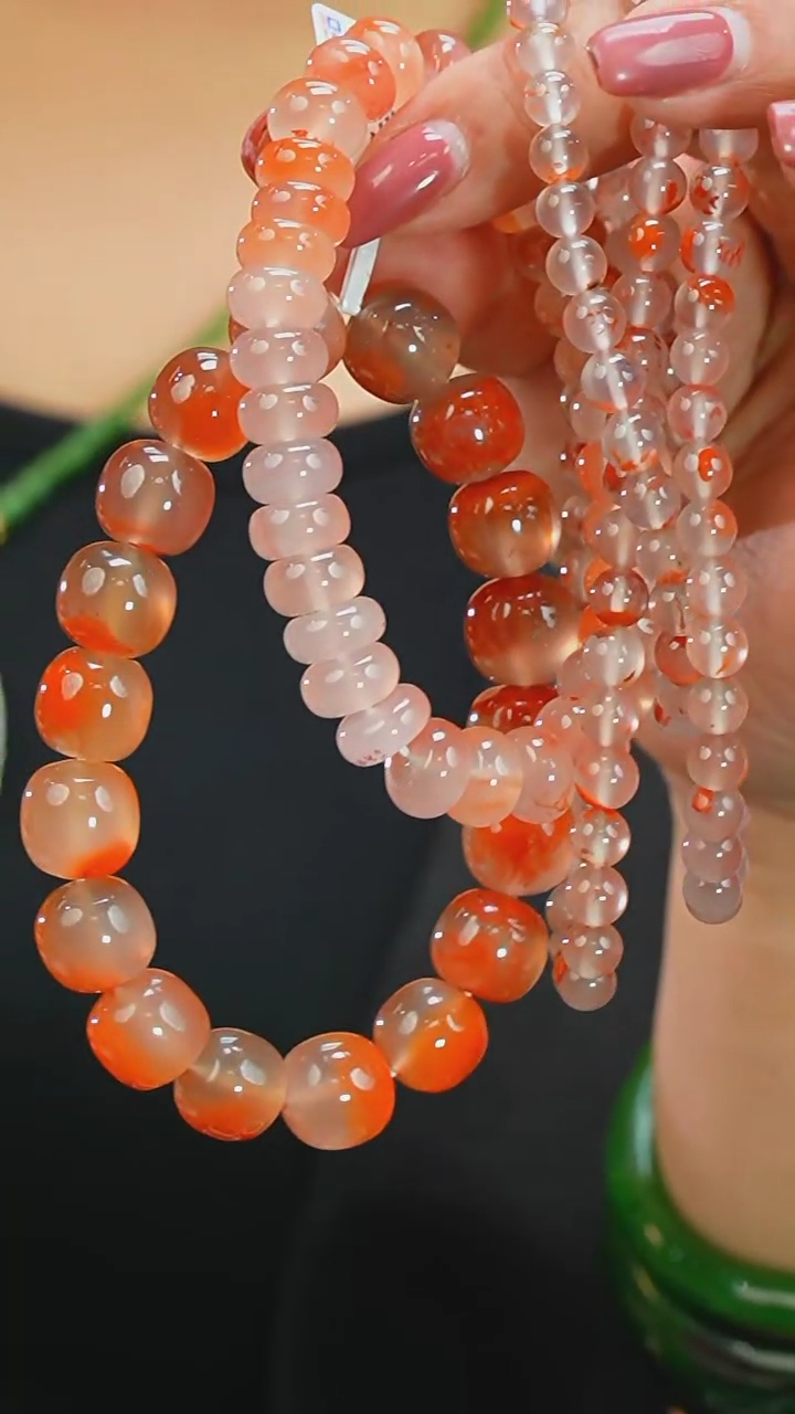 【闪购商品】南红玛瑙套未镶嵌手串+手串+项链