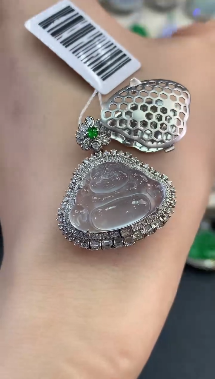 【闪购商品】翡翠吊坠(不含链)18K金镶嵌D27     