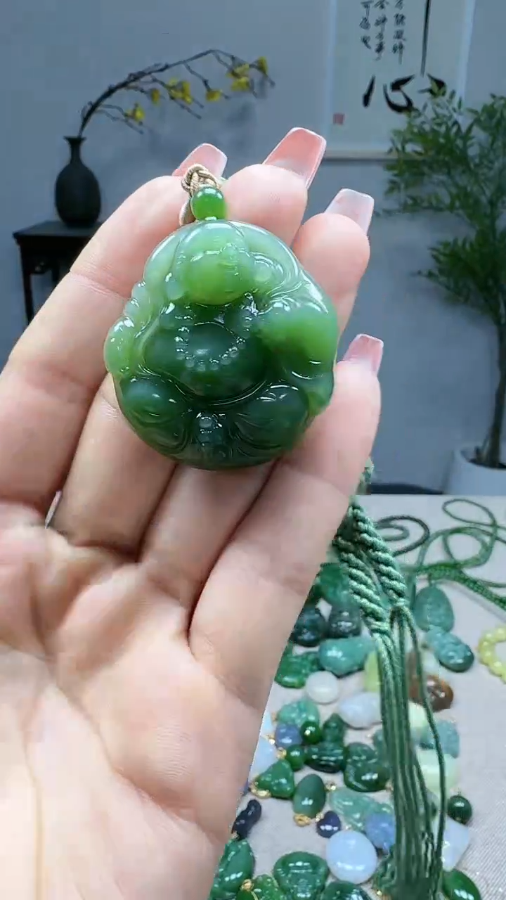 未镶嵌和田玉挂件1