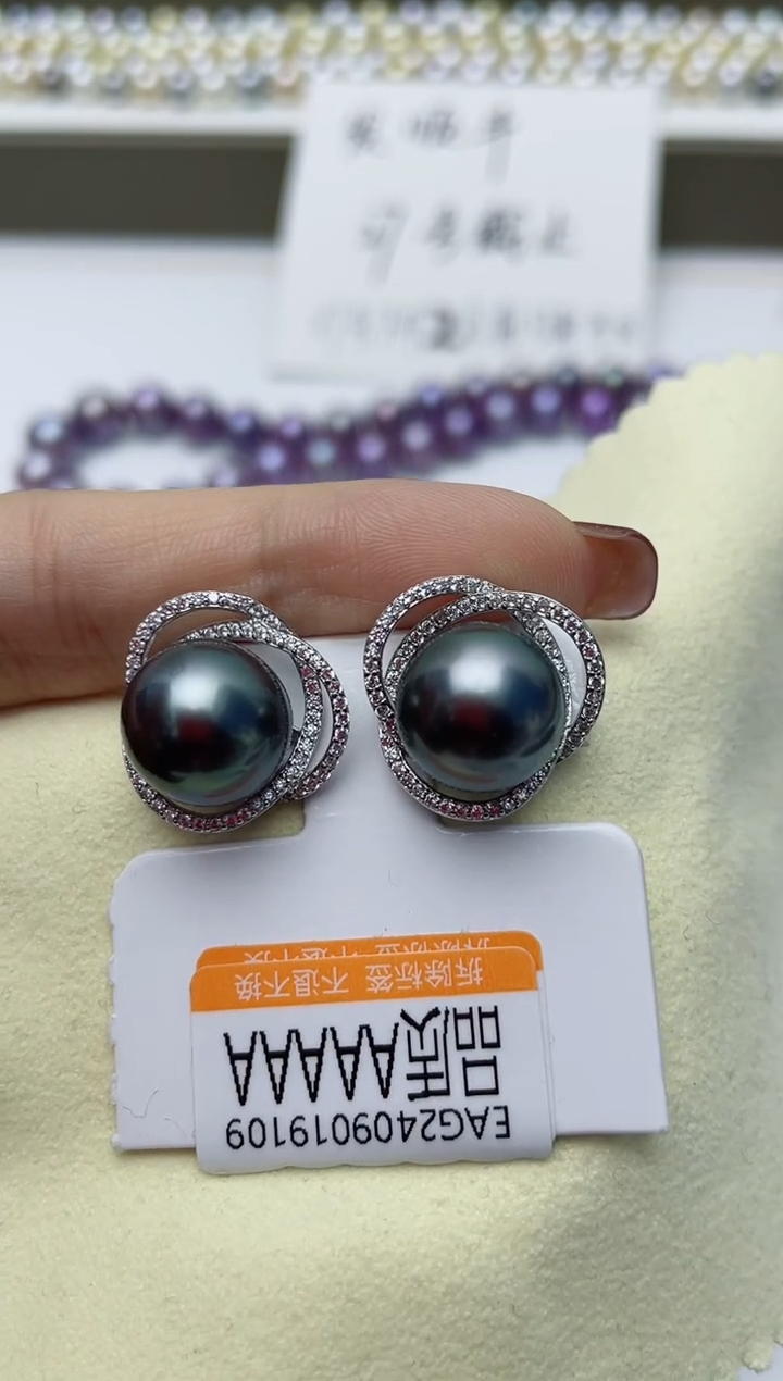 【闪购商品】海水珍珠耳饰银S925镶嵌W41