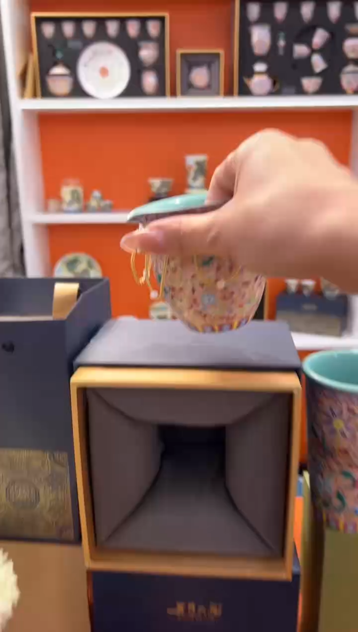 瓷片小乔闪购链接