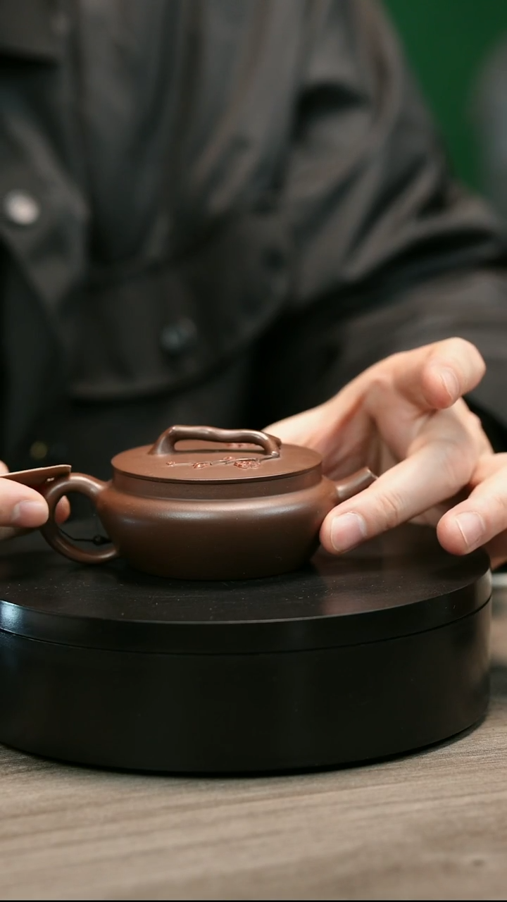 茶壶紫砂凉*H2354赵信军底槽青堆绘梅碗