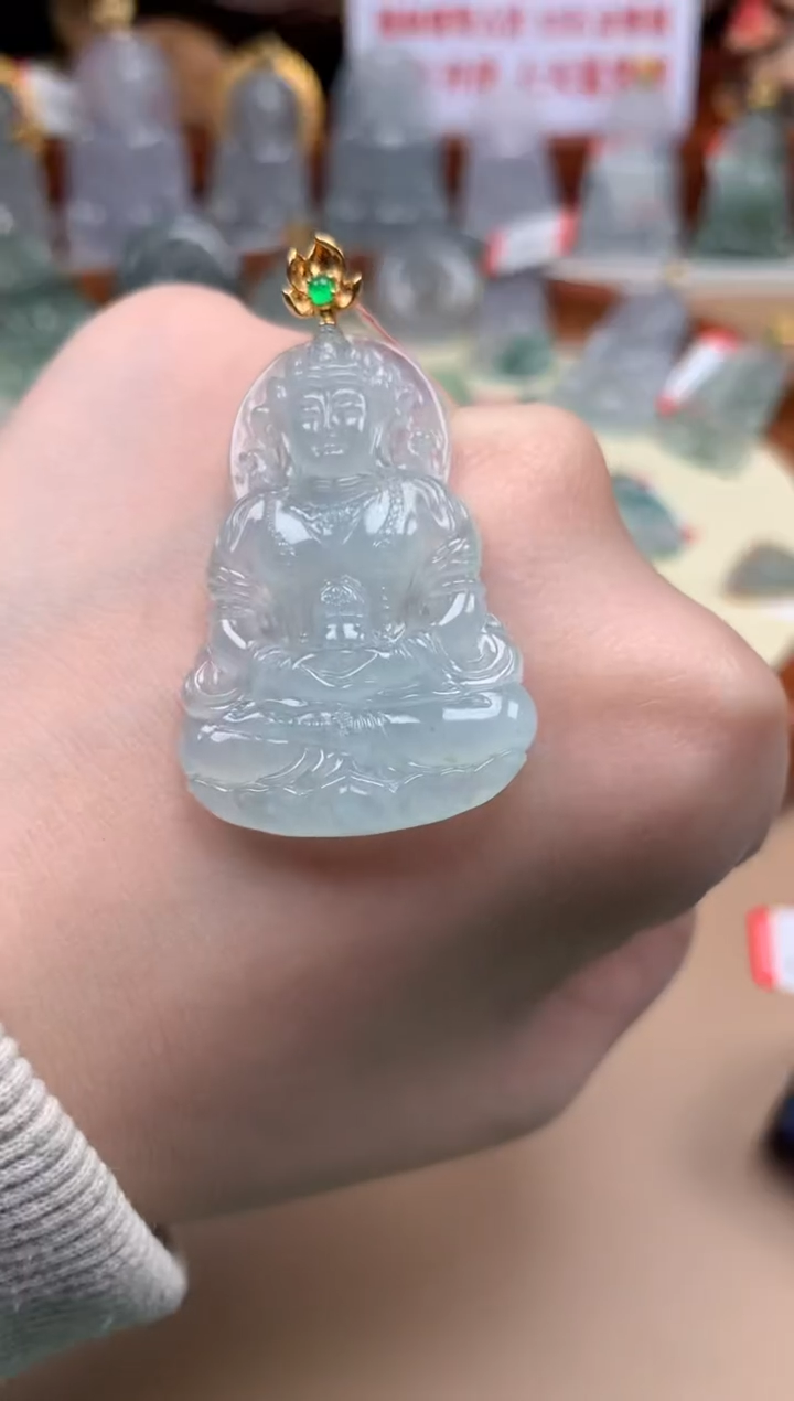 【闪购商品】翡翠颈饰18K金镶嵌度母