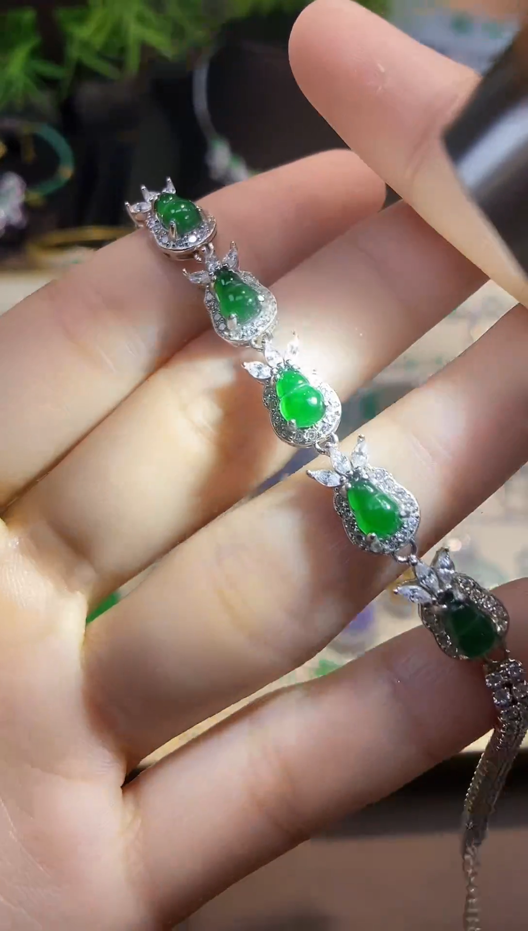 【闪购商品】翡翠手链银S925镶嵌天然缅甸翡翠A货手链