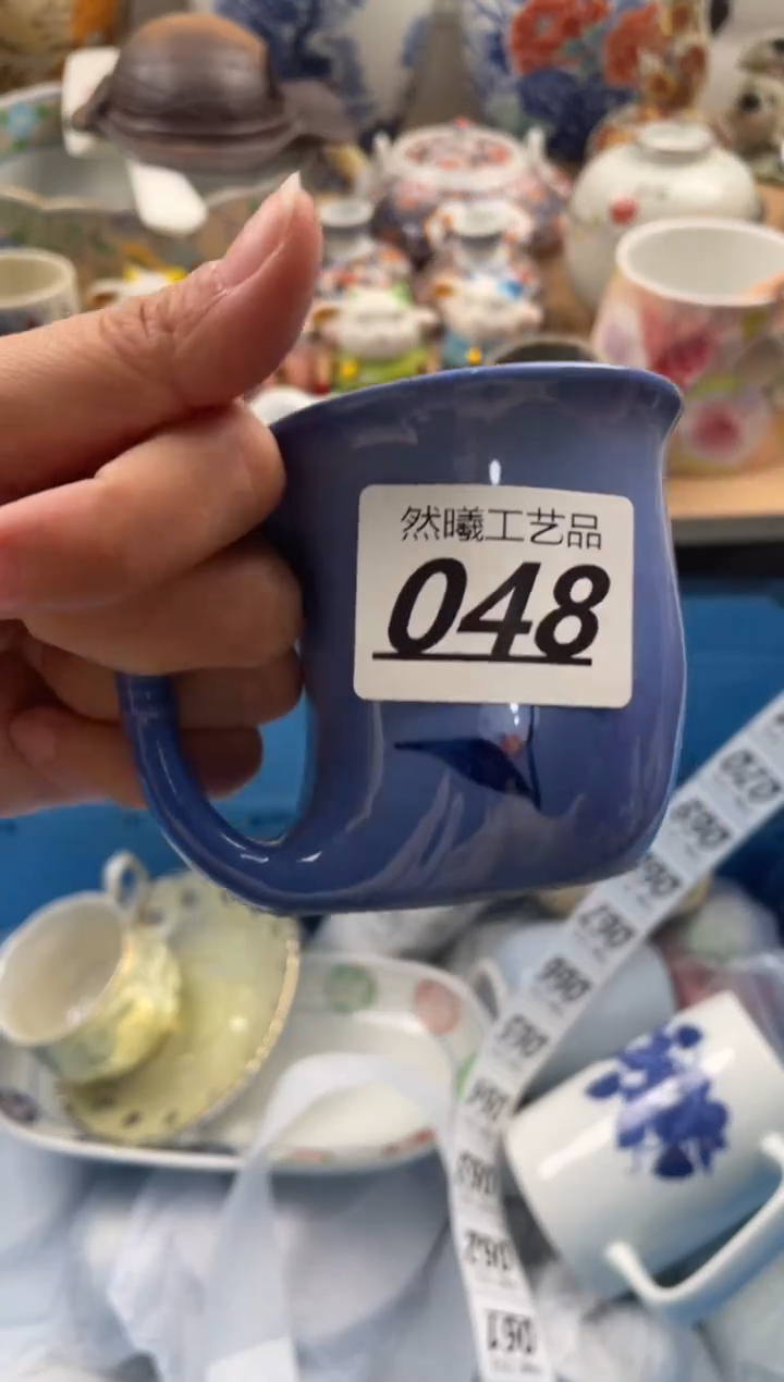 【闪购商品】瓷片048然曦海外工艺品。。。