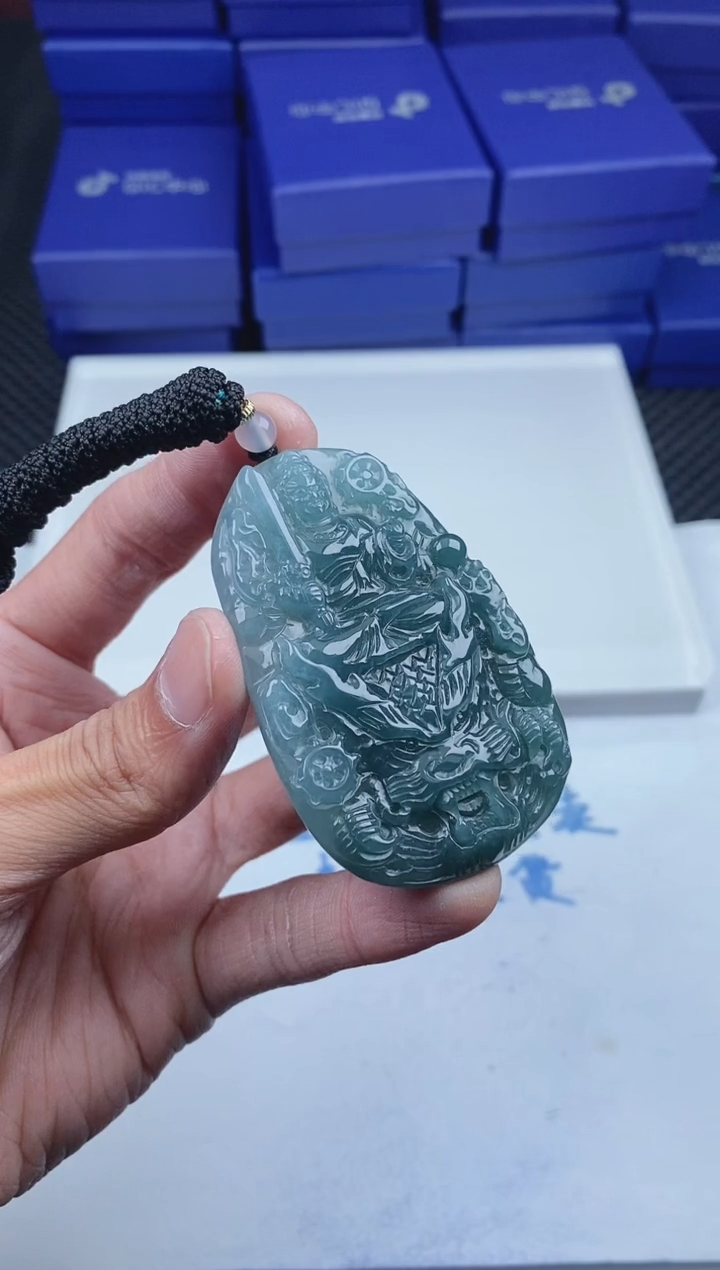 翡翠未镶嵌颈饰111111111