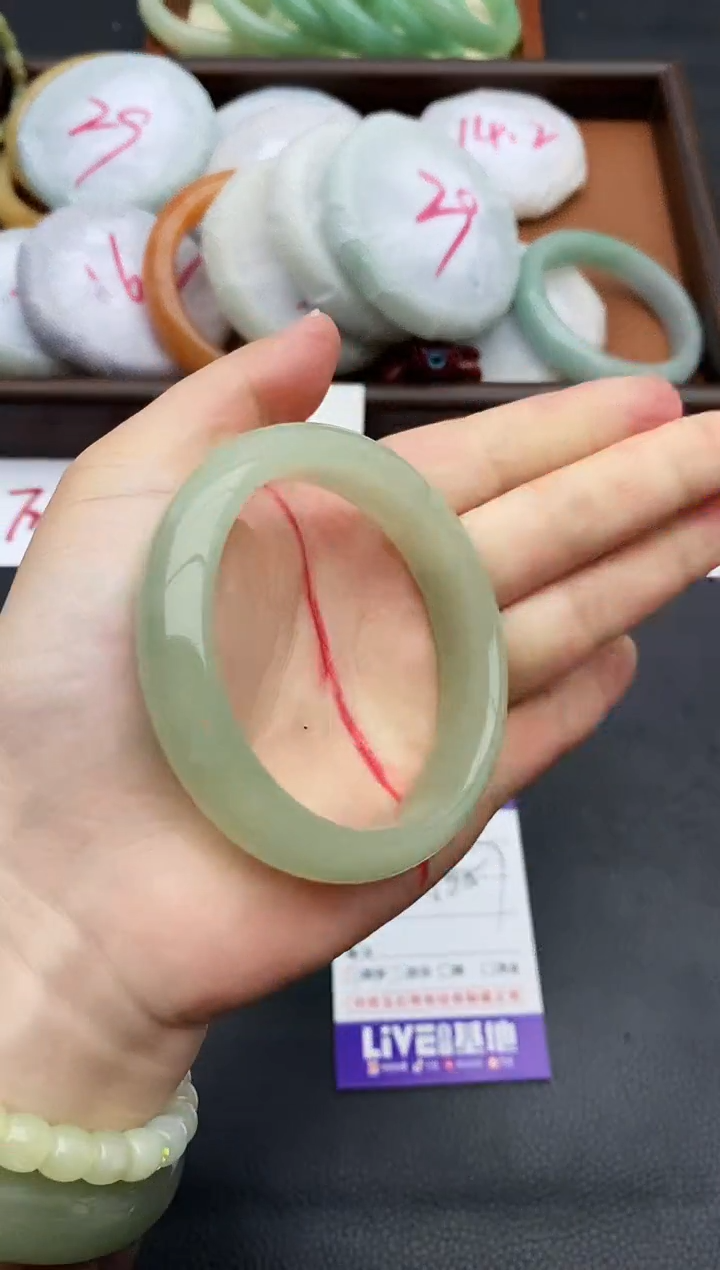 未镶嵌手镯石英质玉91+56/57