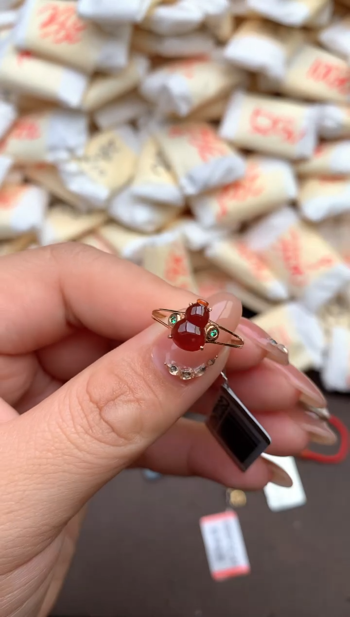 【闪购商品】翡翠戒指18K金镶嵌— 