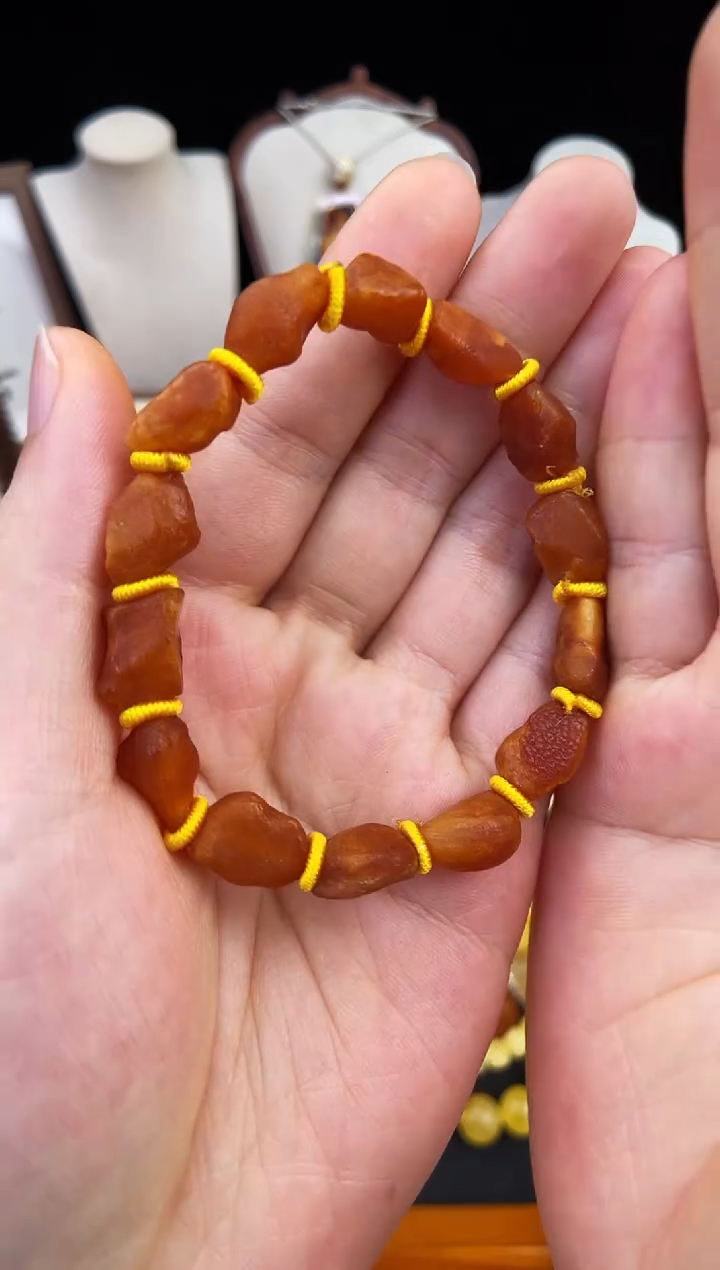 琥珀未镶嵌珠宝奇石柒月