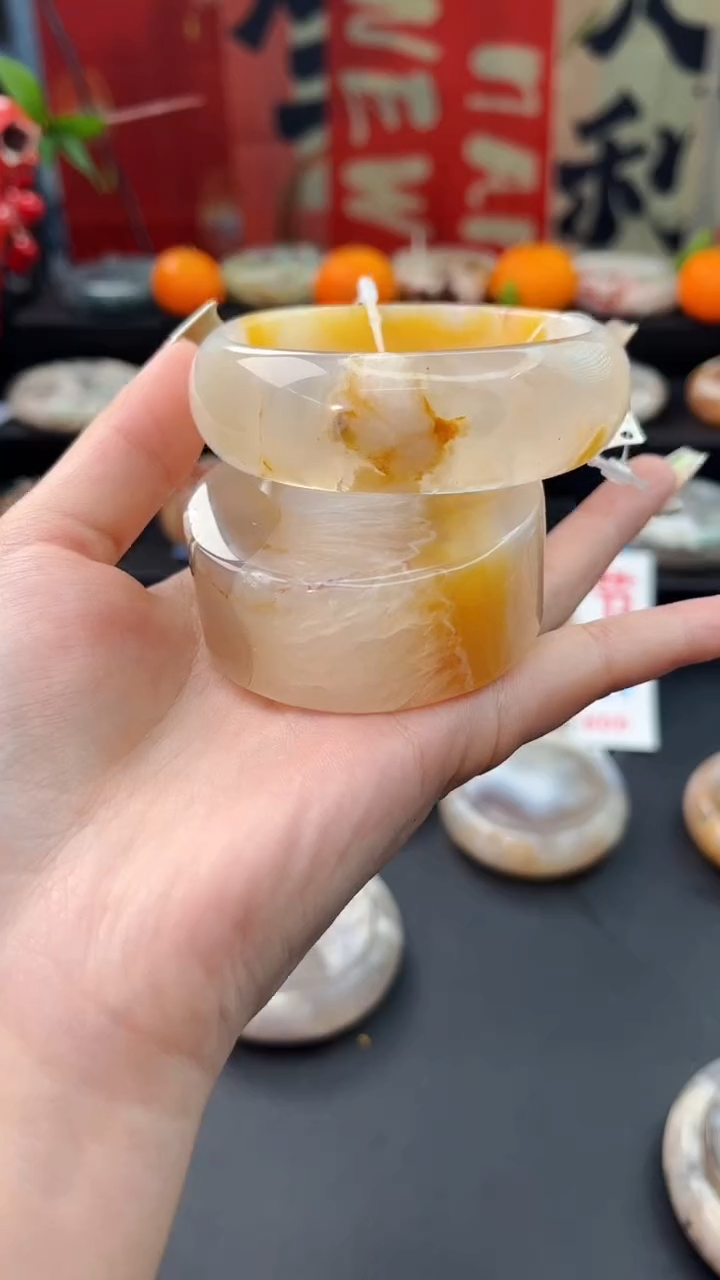 【闪购商品】石英质玉手镯未镶嵌赠送镯心（60圈口）无证书