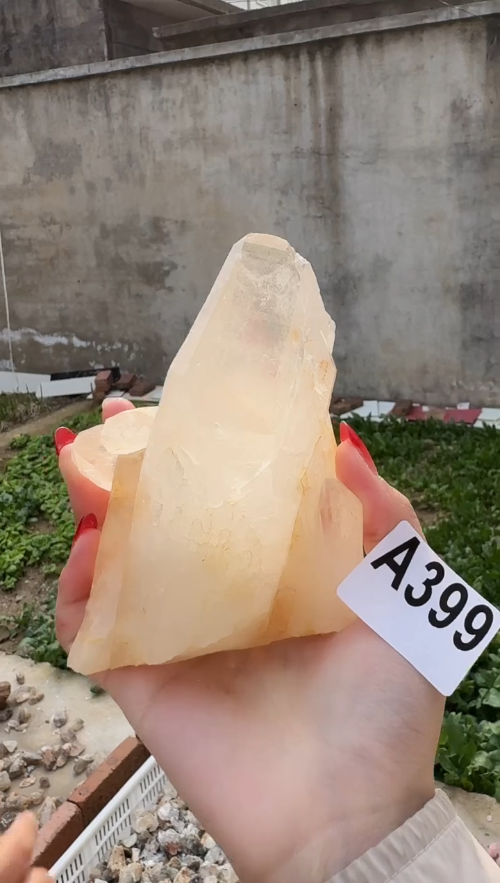 【闪购商品】水晶摆件未镶嵌水晶 399