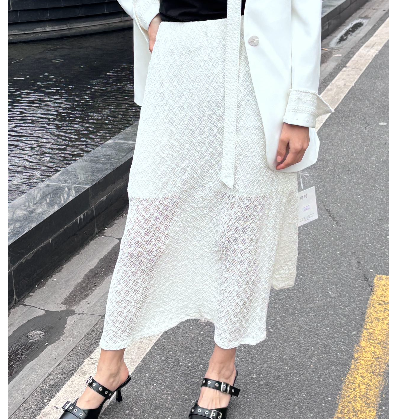  韩国进口立体浮雕感蕾丝 轻盈飘逸微透半身裙