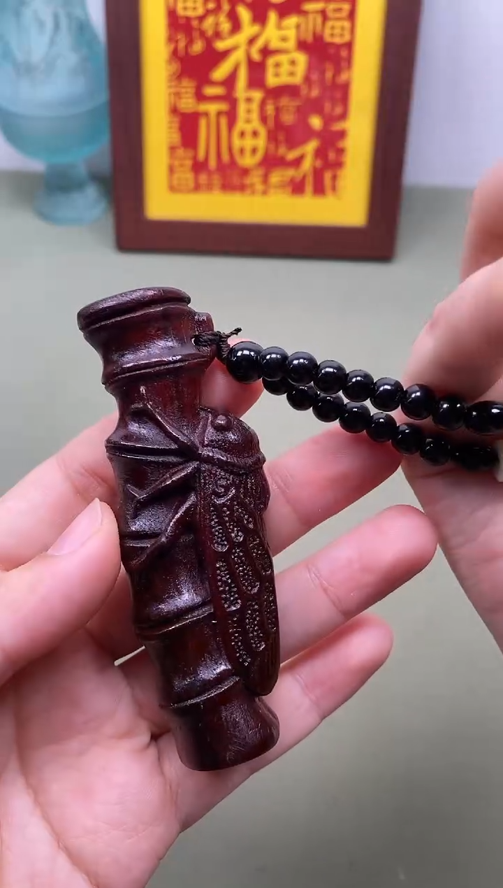 染料紫檀（血檀）赞比亚血檀知足常乐手把件