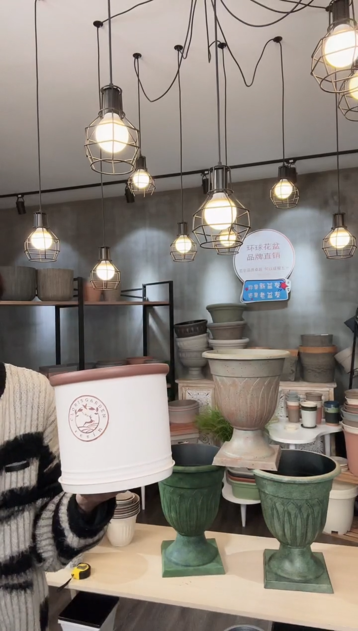 【闪购商品】塑料8寸圆柱盆甘石白2只带托