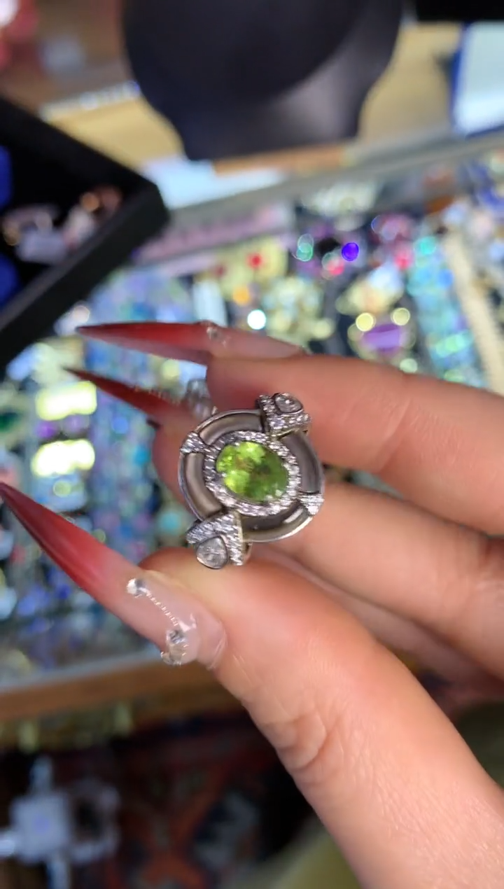 【闪购商品】橄榄石戒指银S925镶嵌楚楚中古珠宝甄选不退换