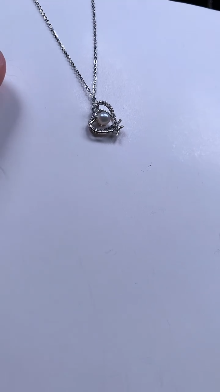 【闪购商品】海水珍珠手绳银S925镶嵌爱心珍珠套链