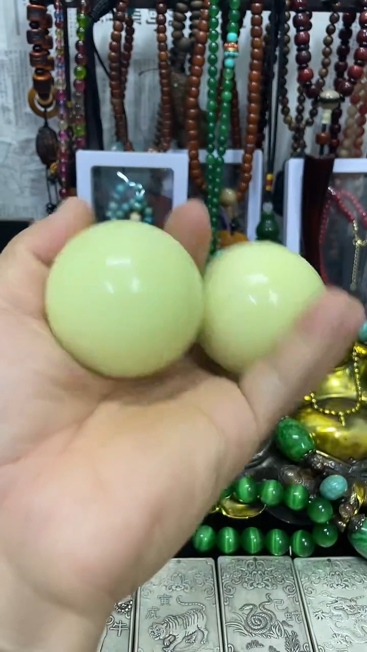 摆件主播推荐如图所示