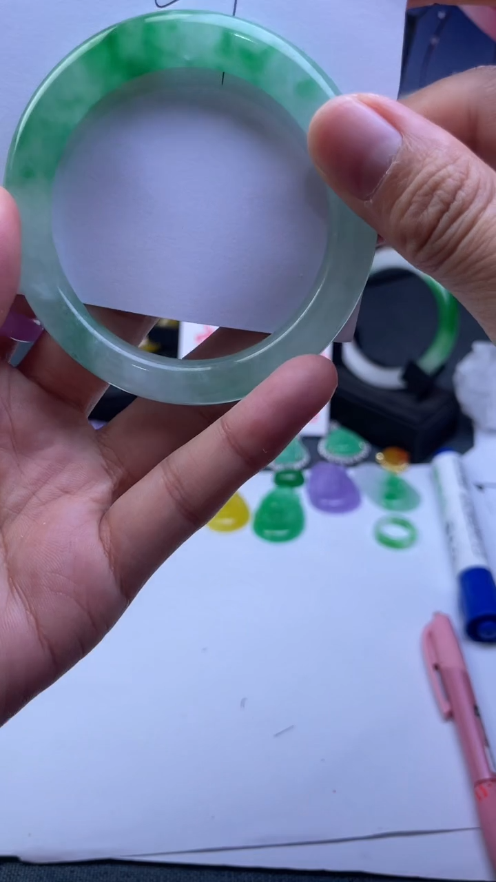 非金属仿水晶手镯