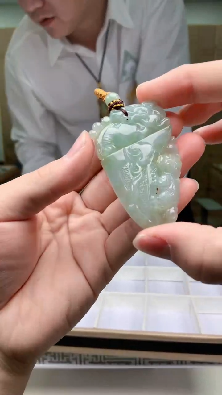 【闪购商品】定制翡翠未镶嵌5028bb-毛货挂件127