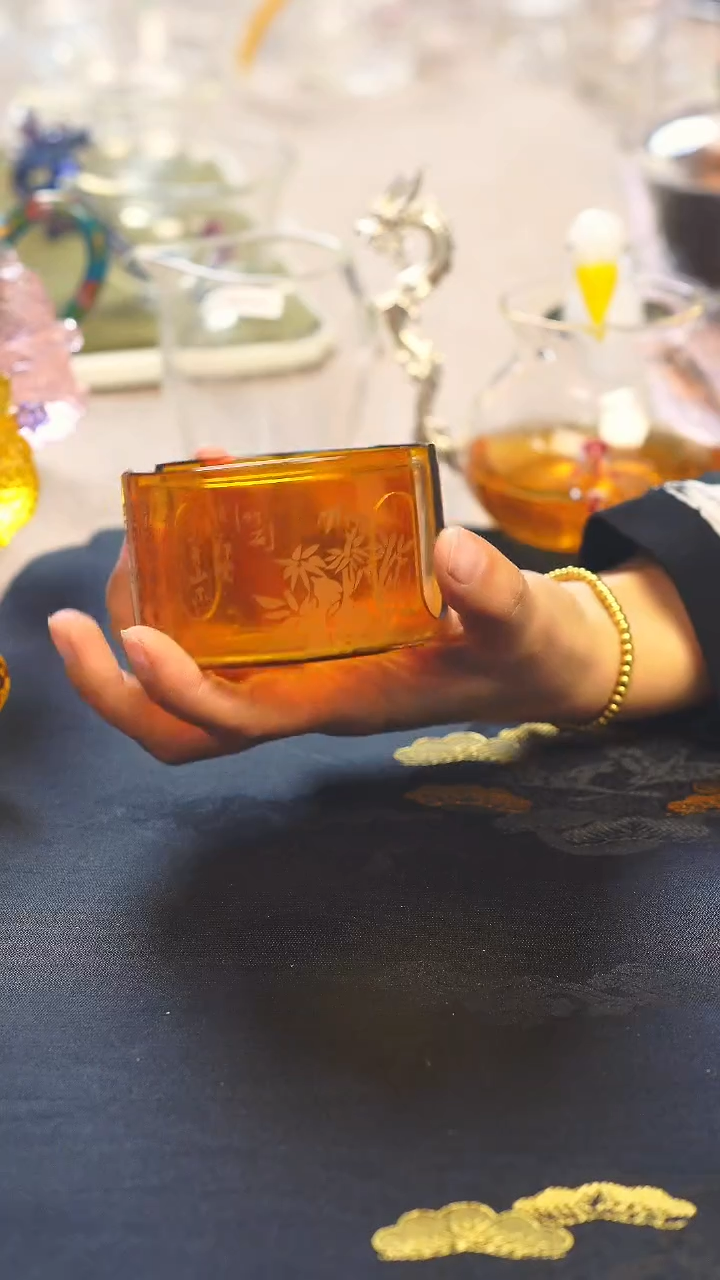 琥珀温茶器晶焱金标