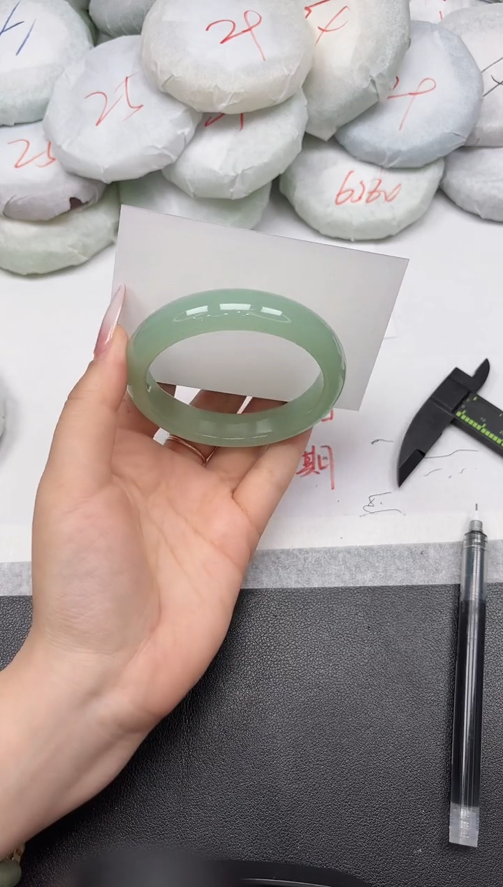 东凌女款手镯A286/60.4