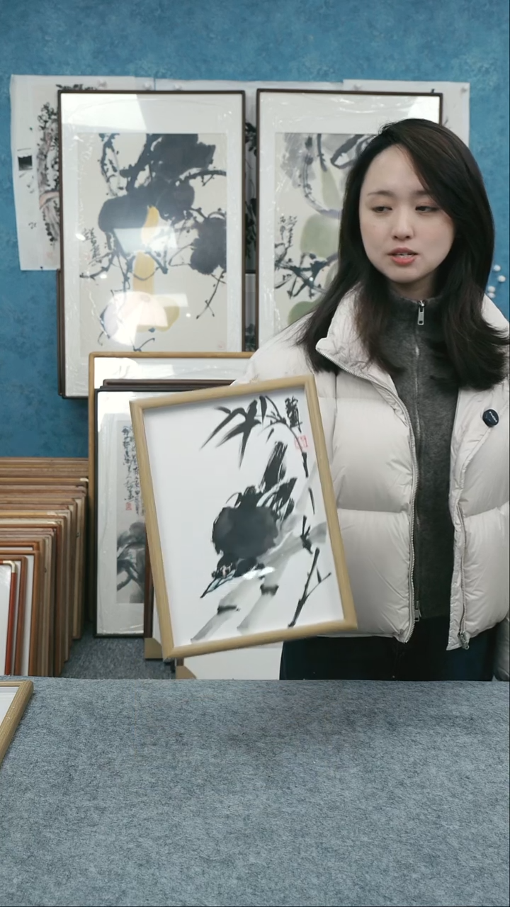 【闪购商品】国画10寸本土老师木质摆台