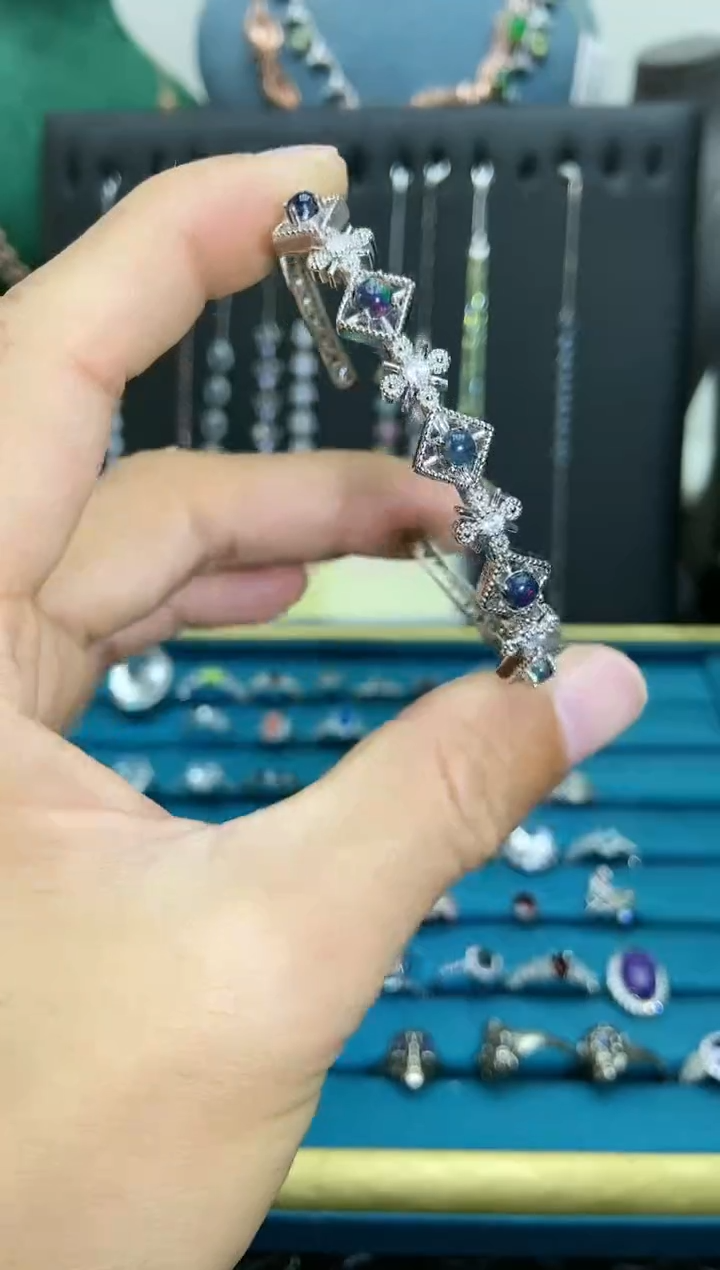 【闪购商品】欧泊手镯银S925镶嵌11211