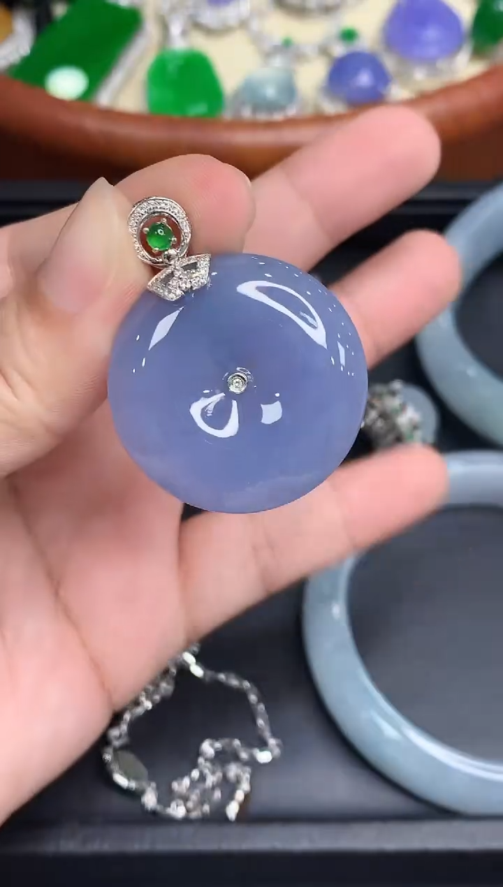 颈饰18K金镶嵌翡翠705-中国好珍宝