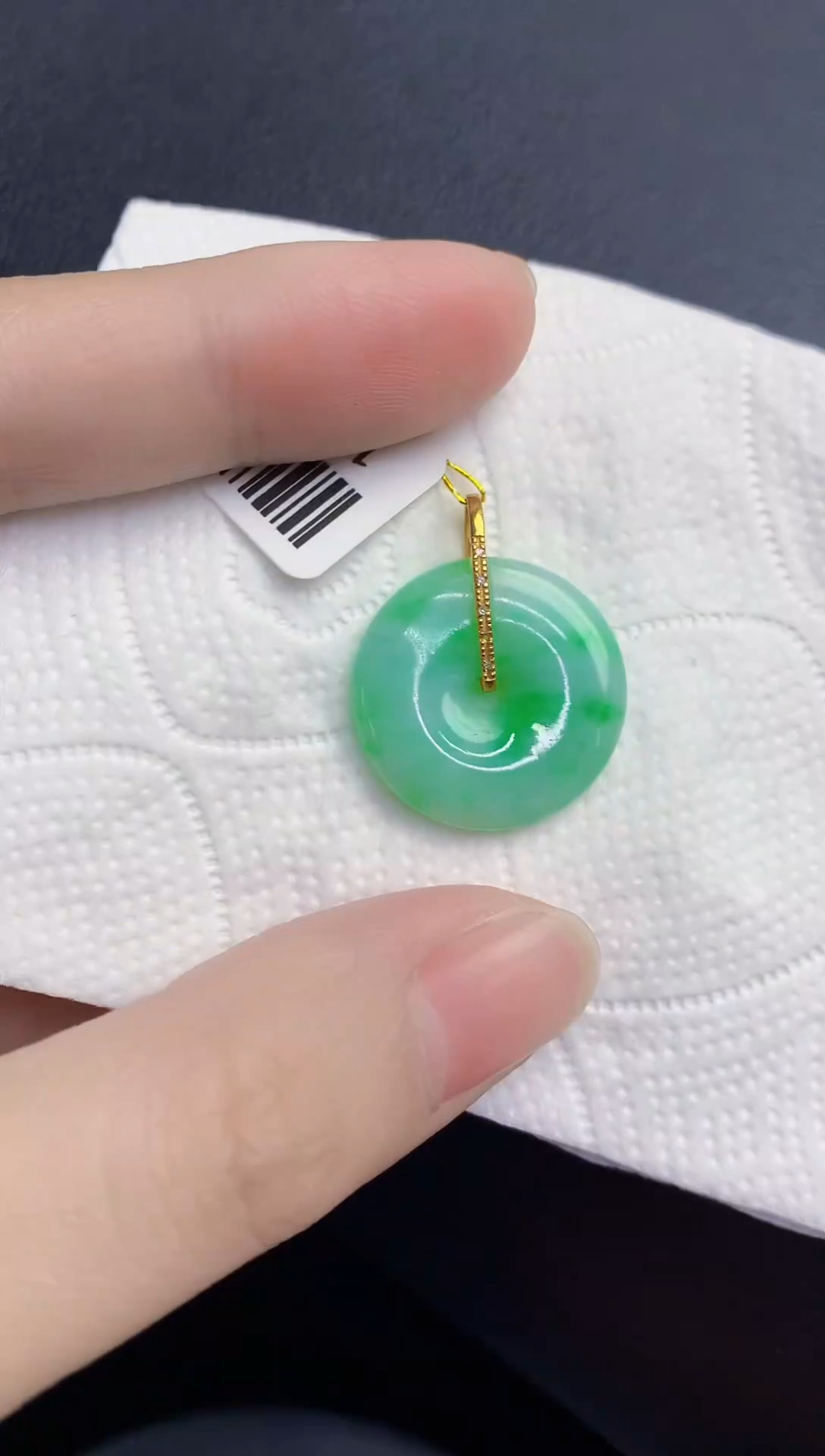 颈饰18K金镶嵌翡翠天然翡翠缅甸A货