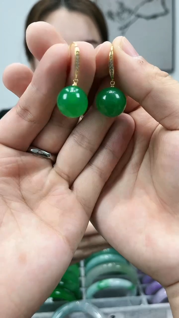 【闪购商品】砖雕s38满色满绿耳坠
