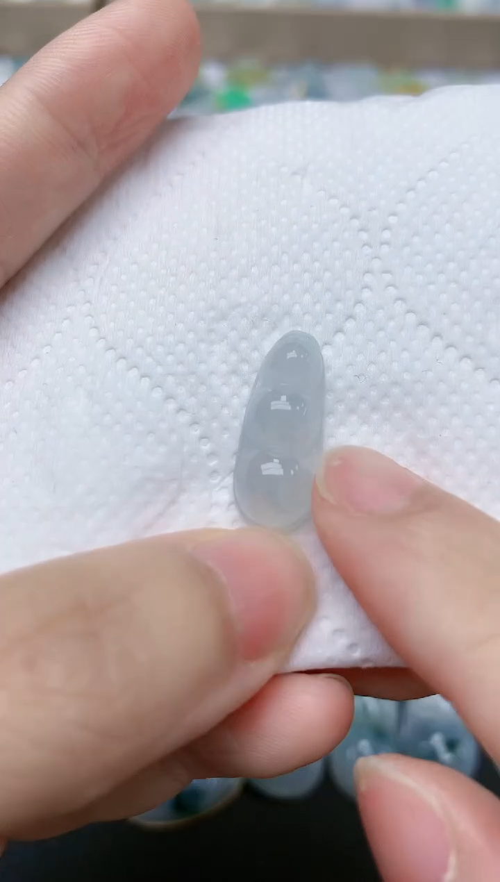 翡翠未镶嵌颈饰天然缅甸A货翡翠