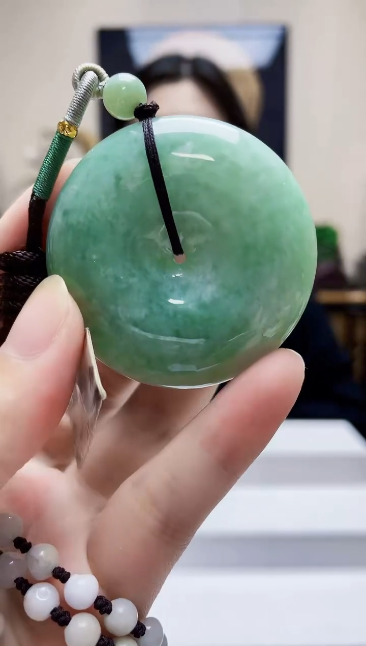 未镶嵌定制翡翠吊坠38