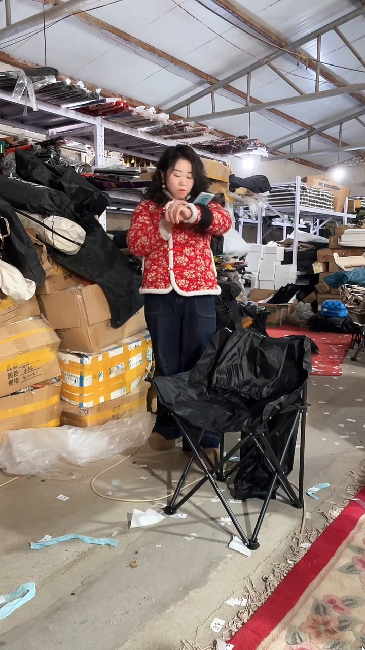 铁瑕疵 低背月亮椅 黑色