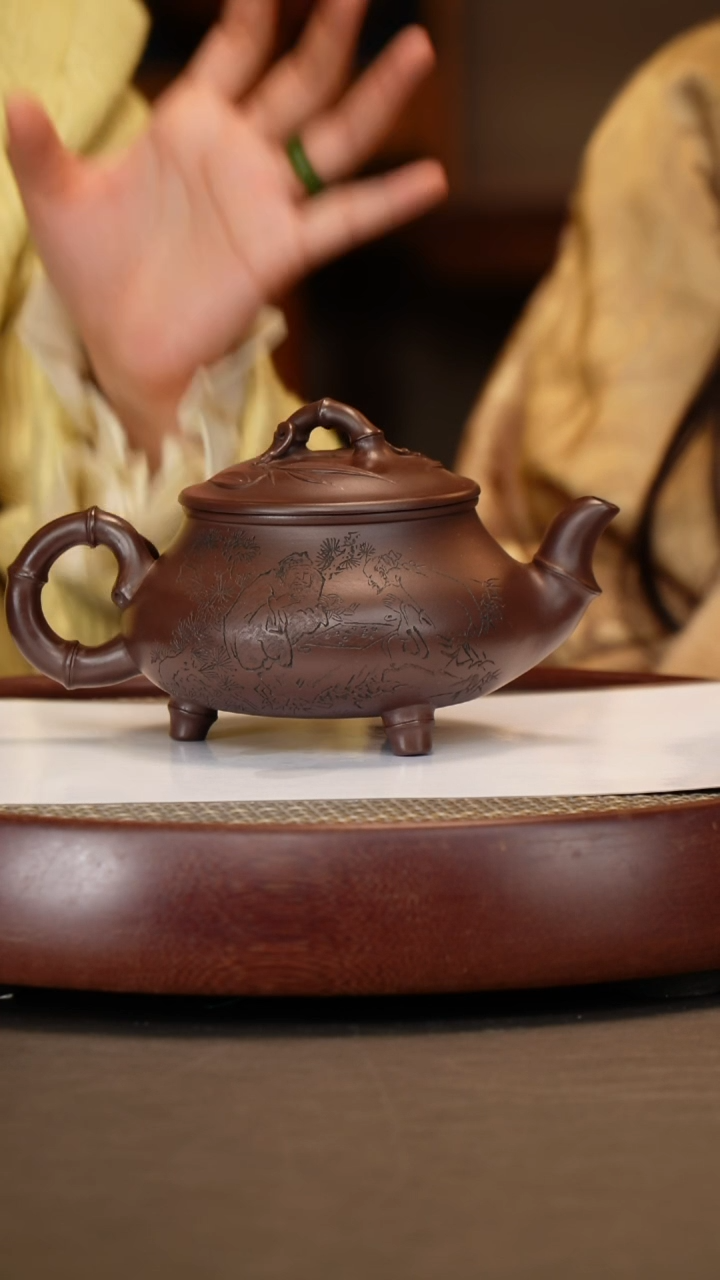 【闪购商品】紫砂茶壶【谈跃伟】紫泥香炉竹  600CC