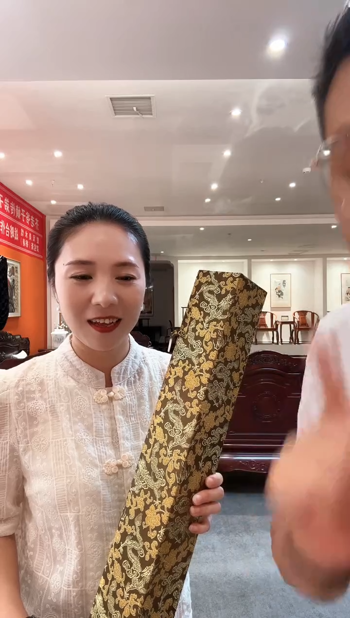 国画雷畅胜 带锦盒 白石三绝+白石五绝