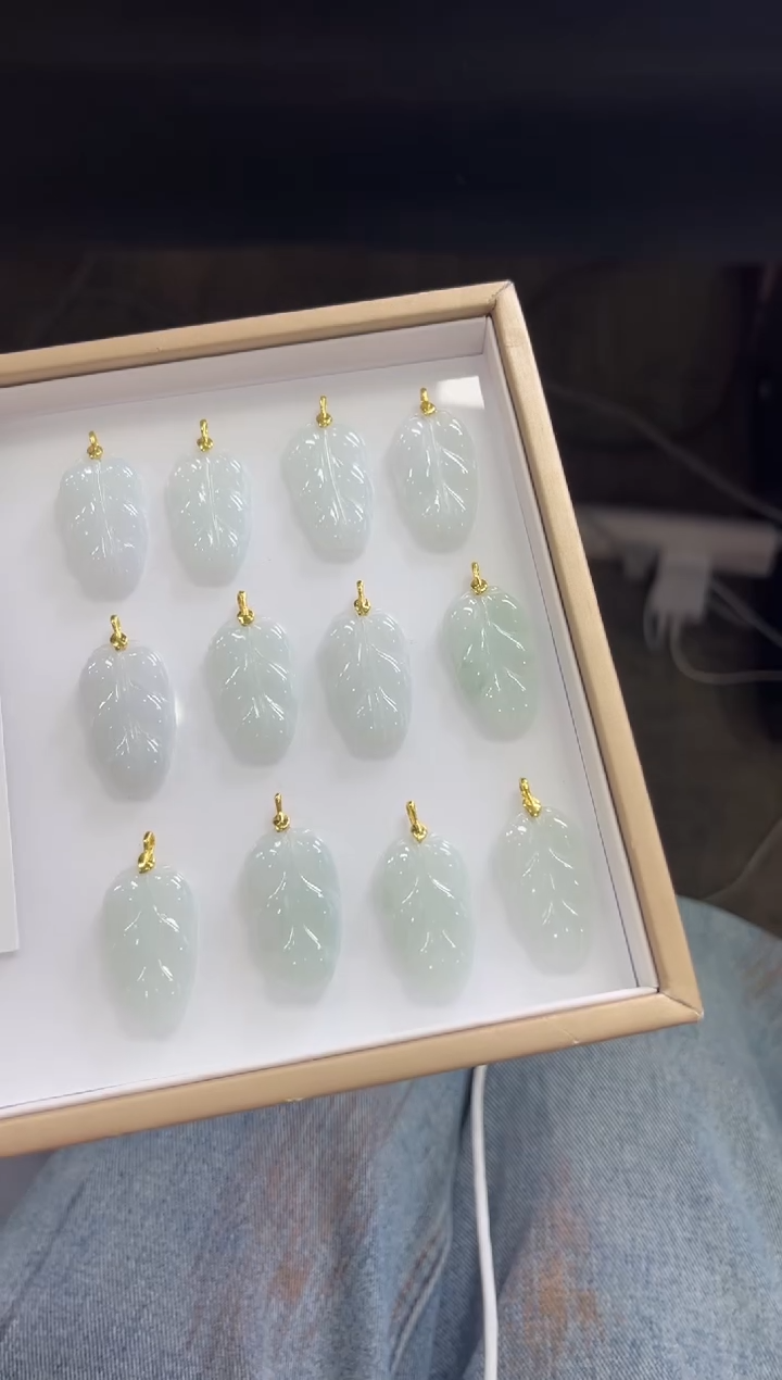 【闪购商品】翡翠颈饰银S925镶嵌A340 多样性发一件/配绳子