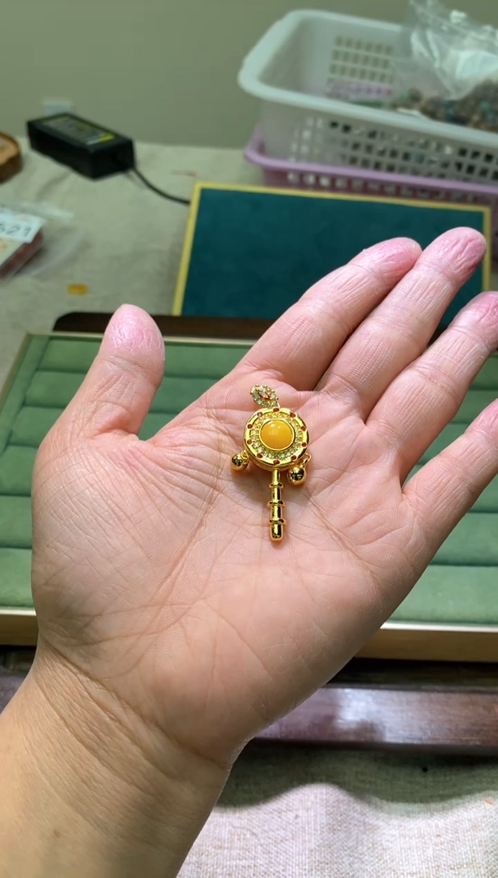 【闪购商品】琥珀颈饰未镶嵌多样性发一件462