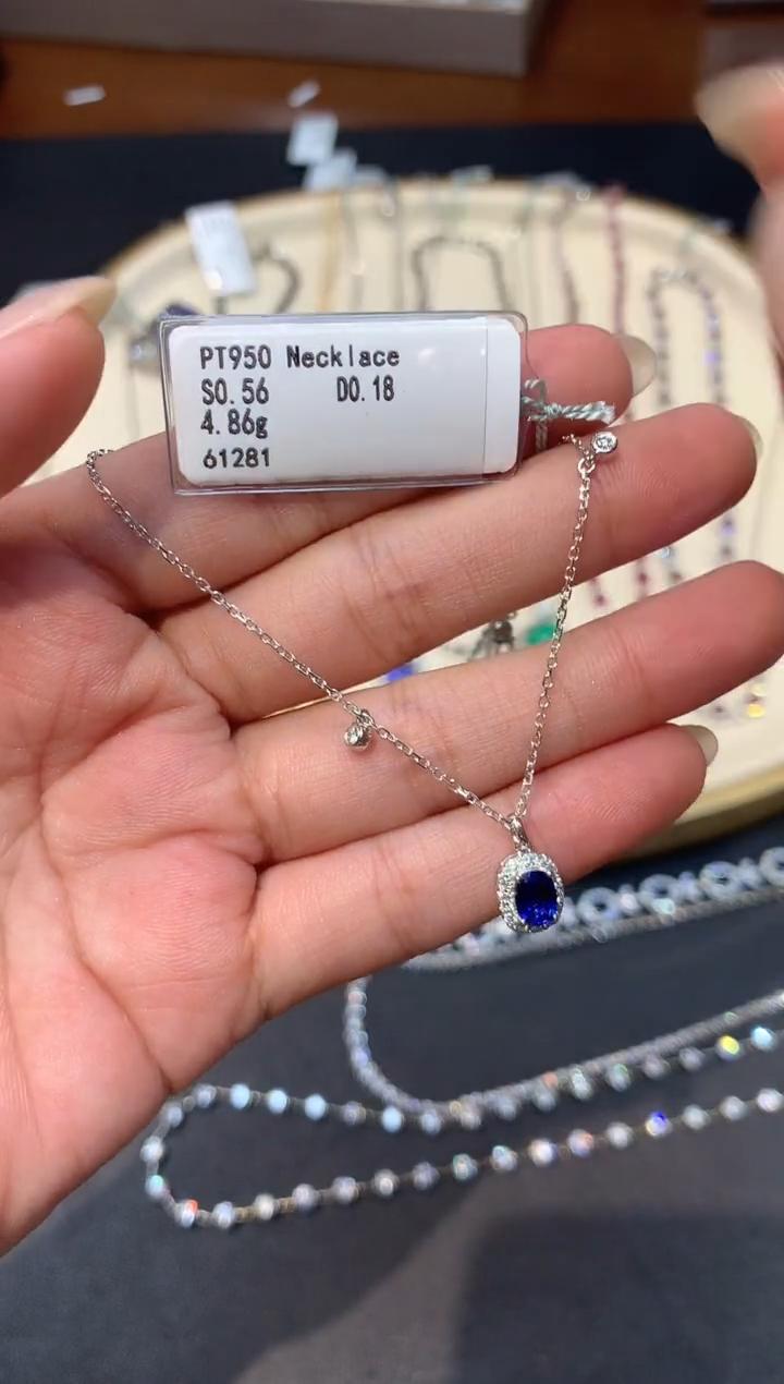未镶嵌吊坠定制蓝宝石W84|5999