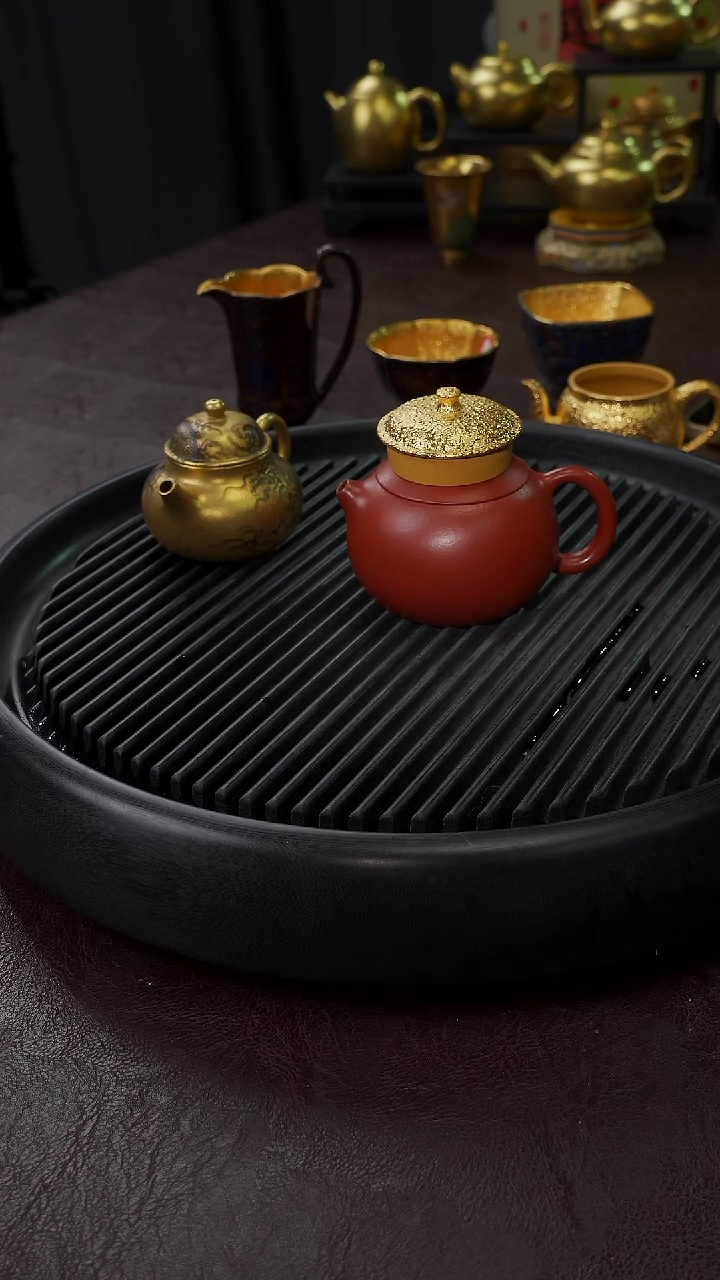 【闪购商品】杯【宜景窑紫砂】预定鎏金西施壶